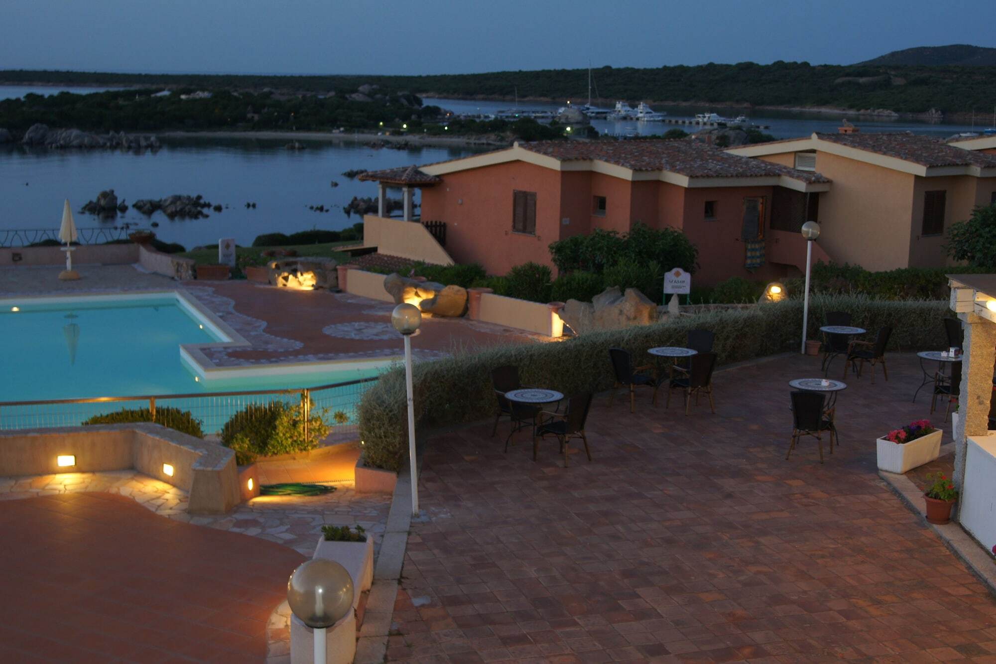 Residence Marineledda & Vela Blu Гольфо-Аранчі Екстер'єр фото
